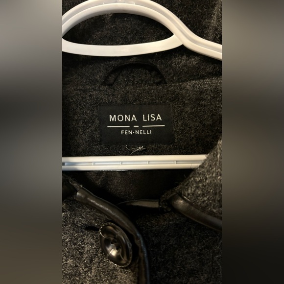 Mona Lisa Women’s Winter Coat with Hood - Picture 3 of 3